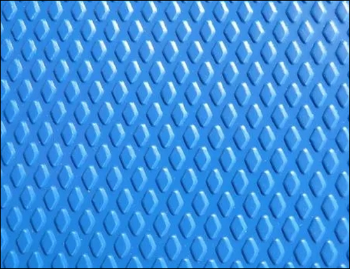 Color coated stainless embossed sheets with raised diamond shape