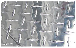 Diamond floor plate with polished bright surface